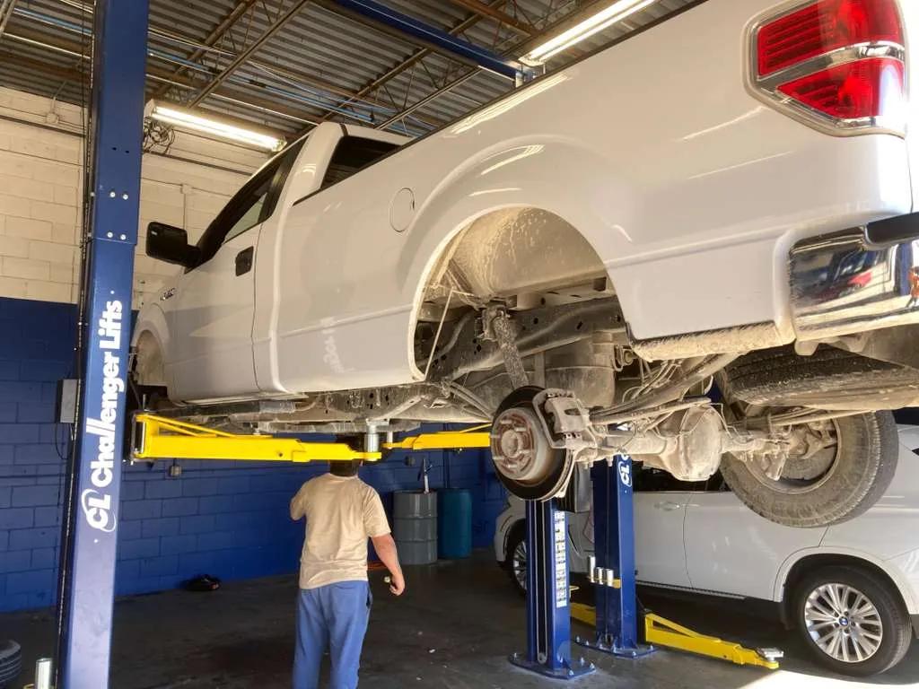 When Olivia Felt Her Brakes Losing Response, She Trusted the Best Auto Repair Shop Webster Texas for Brake Repair Service